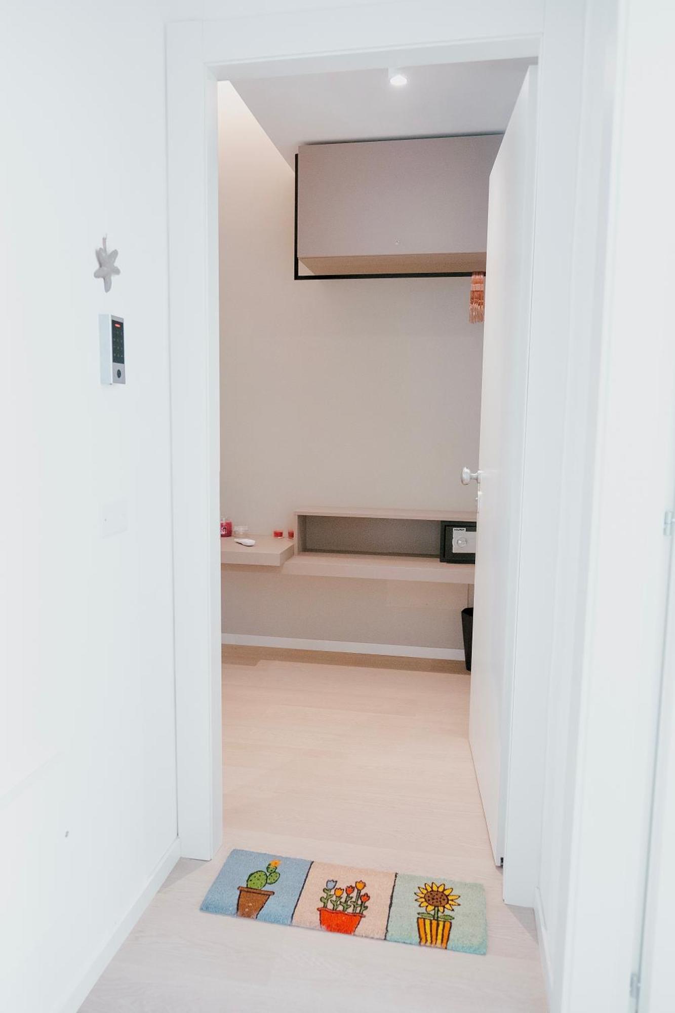 18Zero2 Luxury Rooms Bari Buitenkant foto