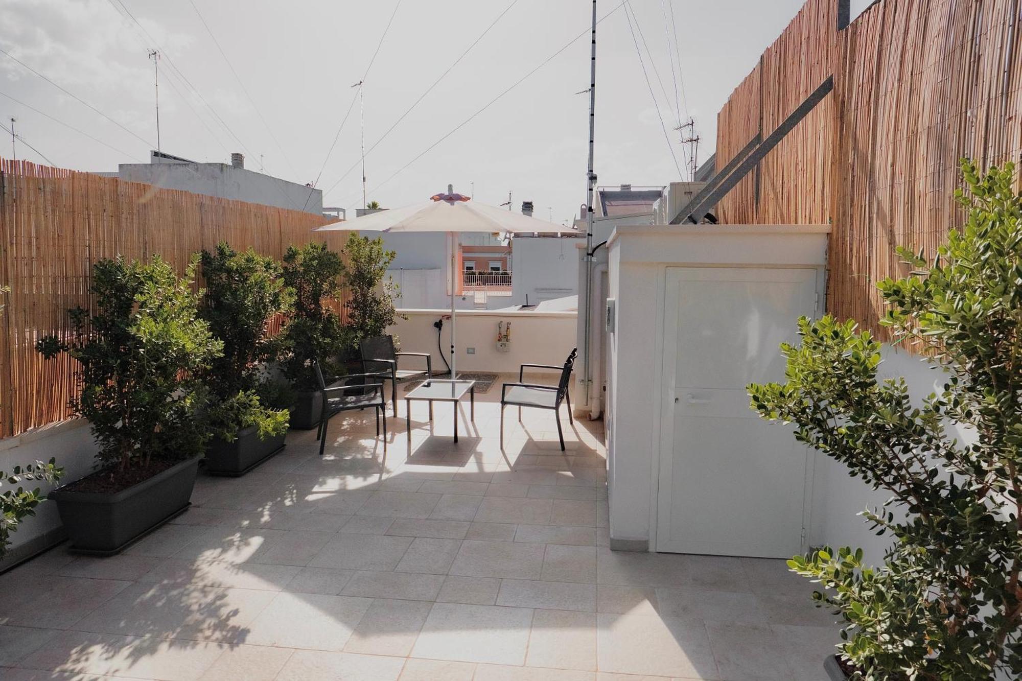 18Zero2 Luxury Rooms Bari Buitenkant foto