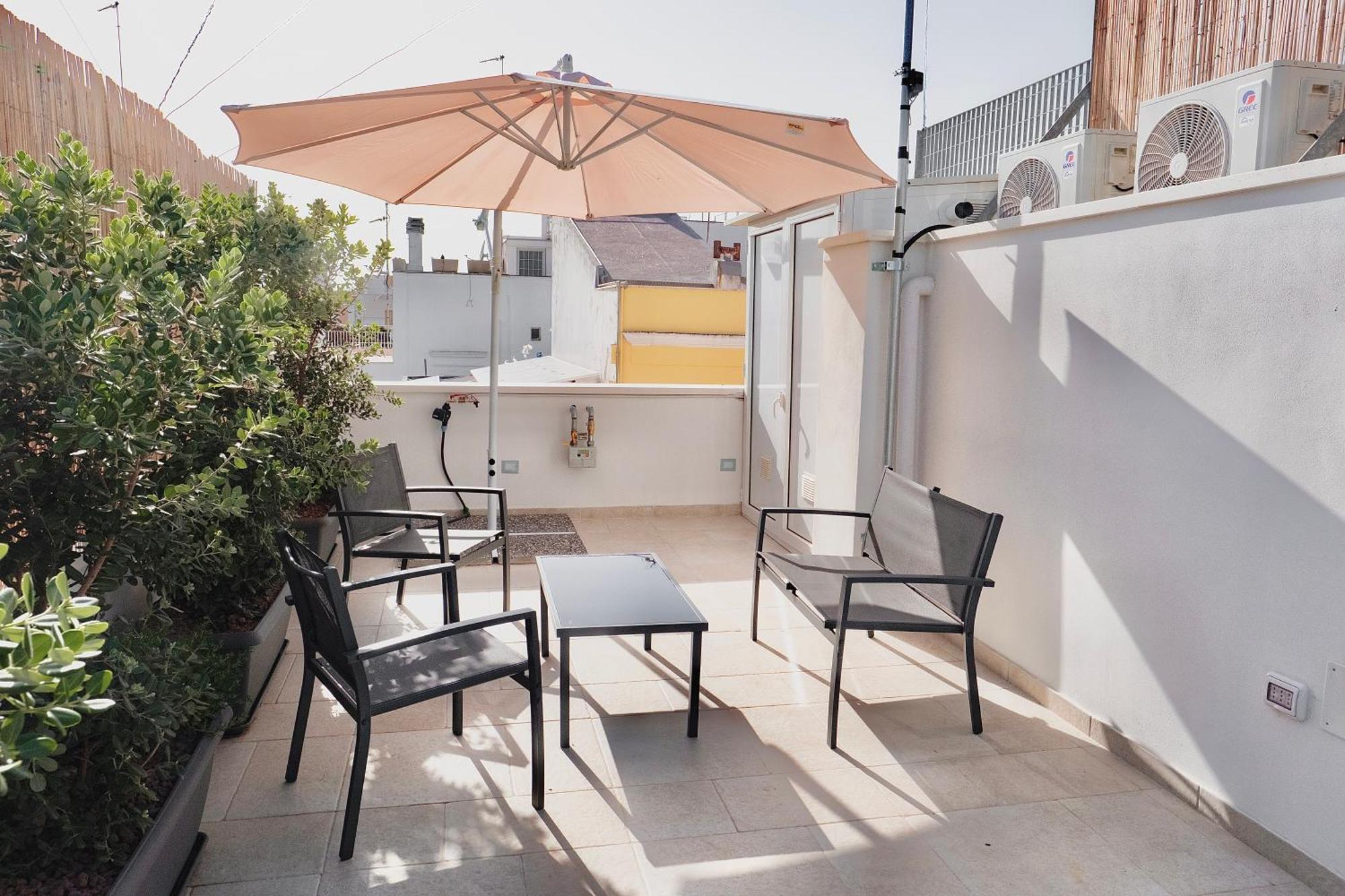 18Zero2 Luxury Rooms Bari Buitenkant foto